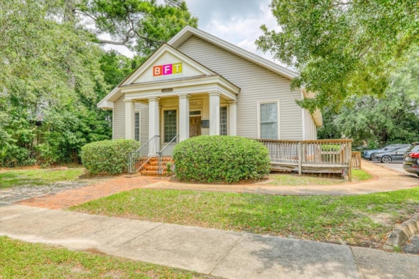 Listing Image #1 - Office for sale at 223 S Crawford St, Thomasville GA 31792 Listing Image #1 - Office for sale at 223 S Crawford St, Thomasville GA 31792