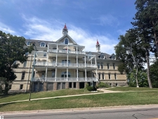 Listing Image #3 - Office for sale at 830 Cottageview Drive, Traverse City MI 49684