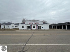Retail property for sale in Alma, MI