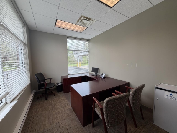 Listing Image #6 - Office for sale at 7075 Aurora Road, Aurora OH 44202 Listing Image #6 - Office for sale at 7075 Aurora Road, Aurora OH 44202
