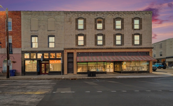 Listing Image #1 - Retail for sale at 101/104 S Market Street, Madison NC 27025