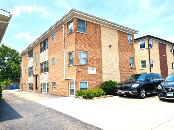 Listing Image #1 - Multi-family for sale at 1670 N 1st Avenue, Melrose Park IL 60160