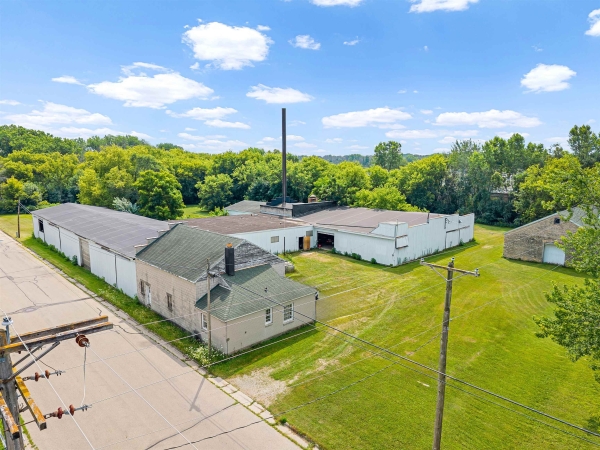 Listing Image #2 - Others for sale at 522 Seymour Street, Seymour WI 54165