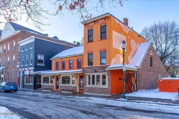Listing Image #2 - Retail for sale at 16 Exchange Street, Glens Falls NY 12801 Listing Image #2 - Retail for sale at 16 Exchange Street, Glens Falls NY 12801