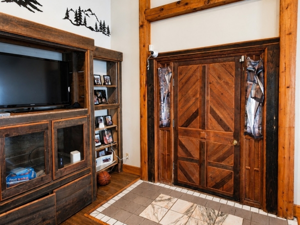 Listing Image #1 - Others for sale at 4205 Birds Creek Rd, Sevierville TN 37876 Listing Image #1 - Others for sale at 4205 Birds Creek Rd, Sevierville TN 37876
