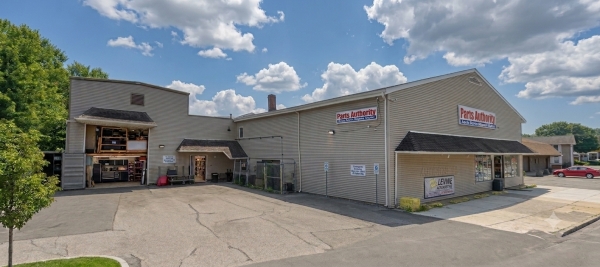 Listing Image #2 - Retail for sale at 118 & 120 South Street, Danbury CT 06810 Listing Image #2 - Retail for sale at 118 & 120 South Street, Danbury CT 06810