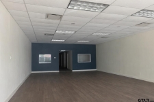 Listing Image #2 - Others for sale at 133 Jefferson, Pittsburg TX 75686