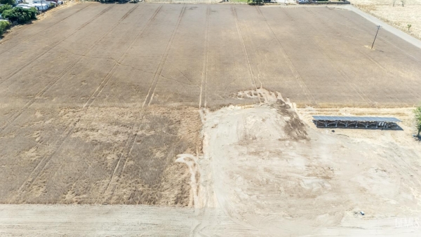 Listing Image #1 - Land for sale at 3045 Emerson Way, Bakersfield CA 93313 Listing Image #1 - Land for sale at 3045 Emerson Way, Bakersfield CA 93313