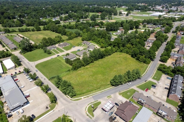 Listing Image #3 - Land for sale at 502 N Silver Springs Road, Cape Girardeau MO 63701