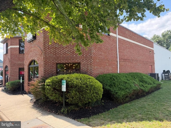 Listing Image #2 - Office for sale at 47 West Jubal Early Drive, Winchester VA 22601