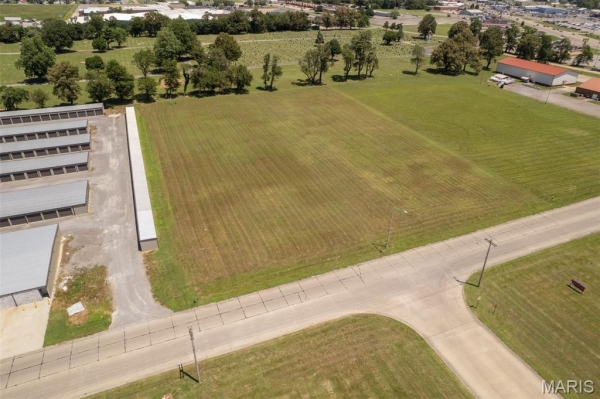 Listing Image #3 - Land for sale at 1168 Stallcup Drive, Sikeston MO 63801 Listing Image #3 - Land for sale at 1168 Stallcup Drive, Sikeston MO 63801