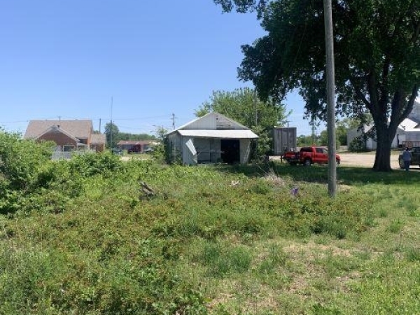 Listing Image #1 - Others for sale at 298 N Huffman Avenue, Portageville MO 63873