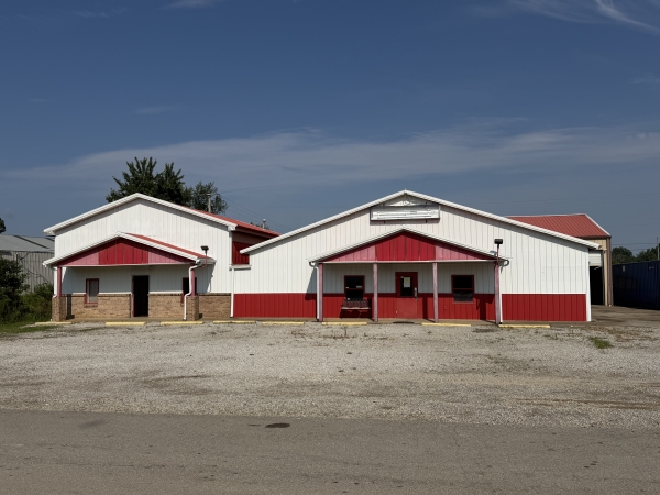 Listing Image #1 - Retail for sale at 1425 Bypass North, Lawrenceburg KY 40342 Listing Image #1 - Retail for sale at 1425 Bypass North, Lawrenceburg KY 40342