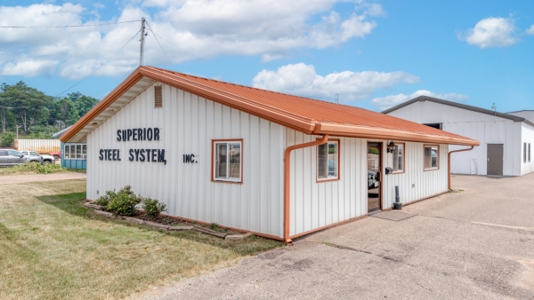 Listing Image #1 - Business for sale at 1333 S. Jackson St., Iron Mountain MI 49801 Listing Image #1 - Business for sale at 1333 S. Jackson St., Iron Mountain MI 49801