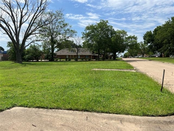 Listing Image #1 - Land for sale at 136 Debell, Bartlesville OK 74006 Listing Image #1 - Land for sale at 136 Debell, Bartlesville OK 74006