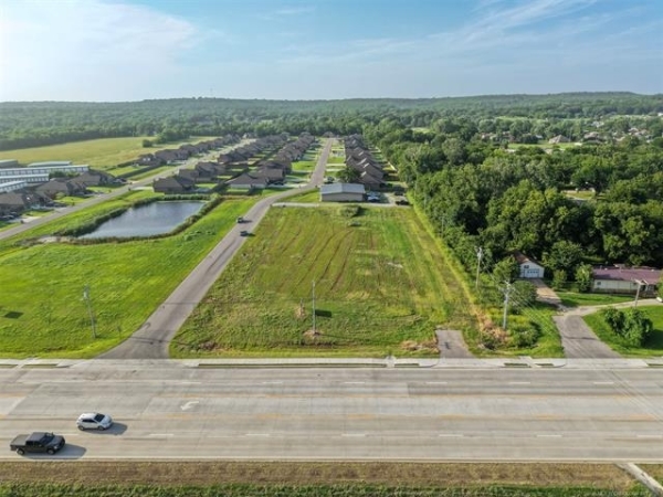 Listing Image #3 - Land for sale at 2 Phillips Street, Skiatook OK 74070 Listing Image #3 - Land for sale at 2 Phillips Street, Skiatook OK 74070