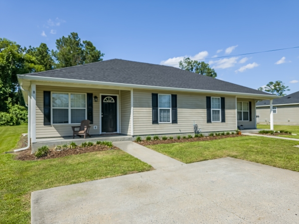 Listing Image #2 - Multi-family for sale at 6006-6010 Susan Cir, Valdosta GA 31605 Listing Image #2 - Multi-family for sale at 6006-6010 Susan Cir, Valdosta GA 31605