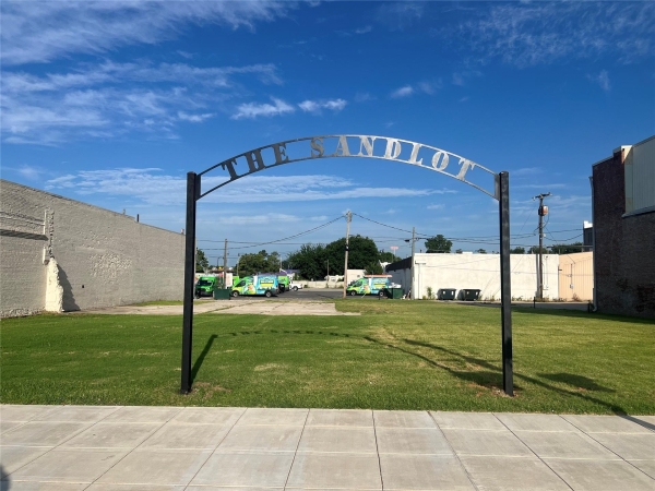Listing Image #1 - Land for sale at 116 N Main Street, Sand Springs OK 74063 Listing Image #1 - Land for sale at 116 N Main Street, Sand Springs OK 74063