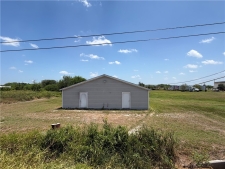Listing Image #2 - Office for sale at 1140 US-77, Robstown TX 78380