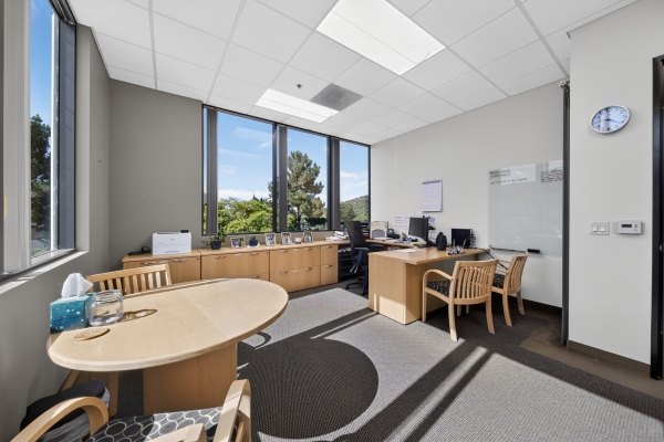 Listing Image #4 - Office for sale at 1535 Faraday Avenue, Carlsbad CA 92008