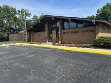 Listing Image #2 - Office for sale at 1645 Blackhawk Boulevard, South Beloit IL 61080