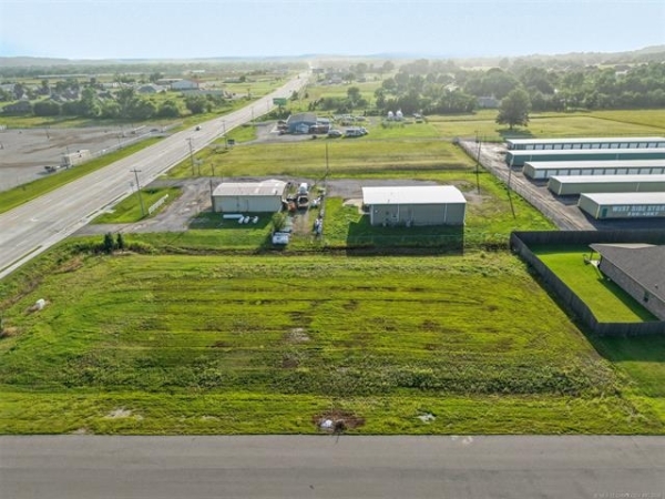 Listing Image #3 - Land for sale at Castle Street, Skiatook OK 74070