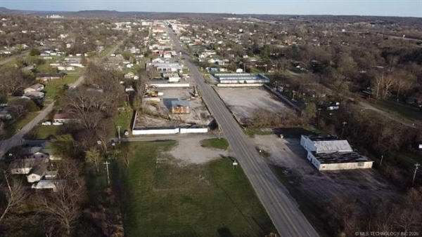 Listing Image #3 - Land for sale at 1500 W Main Street, Henryetta OK 74437 Listing Image #3 - Land for sale at 1500 W Main Street, Henryetta OK 74437
