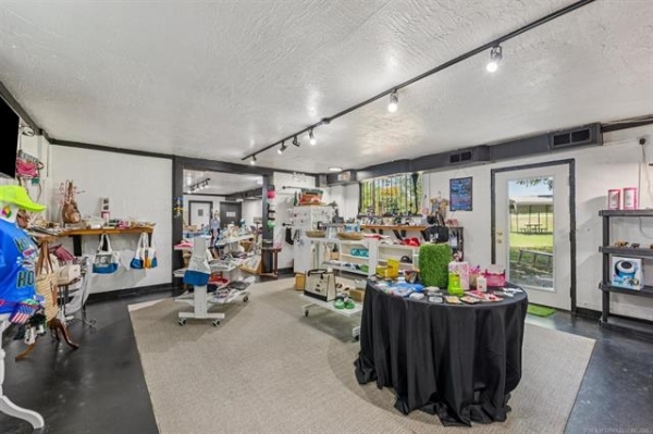 Listing Image #2 - Retail for sale at 19600 S 353rd West Ave, Bristow OK 74010 Listing Image #2 - Retail for sale at 19600 S 353rd West Ave, Bristow OK 74010