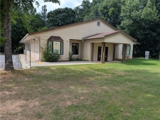 Listing Image #2 - Office for sale at 7446 Covington Highway, Lithonia GA 30058