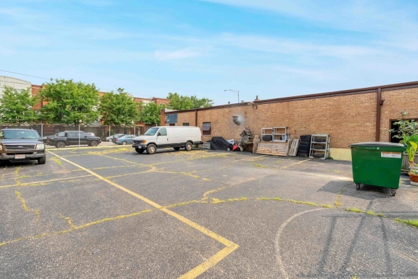 Listing Image #3 - Industrial for sale at 4511 W BELMONT Avenue, Chicago IL 60641