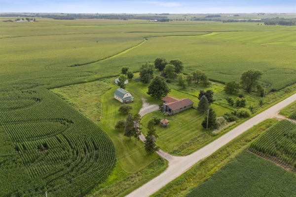 Listing Image #1 - Others for sale at 14009 120th Street, Maynard IA 50655 Listing Image #1 - Others for sale at 14009 120th Street, Maynard IA 50655