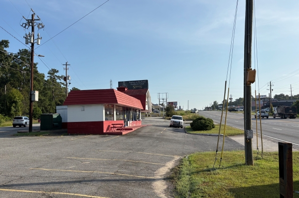 Listing Image #2 - Retail for sale at 3855 Pio Nono Ave, Macon GA 31206