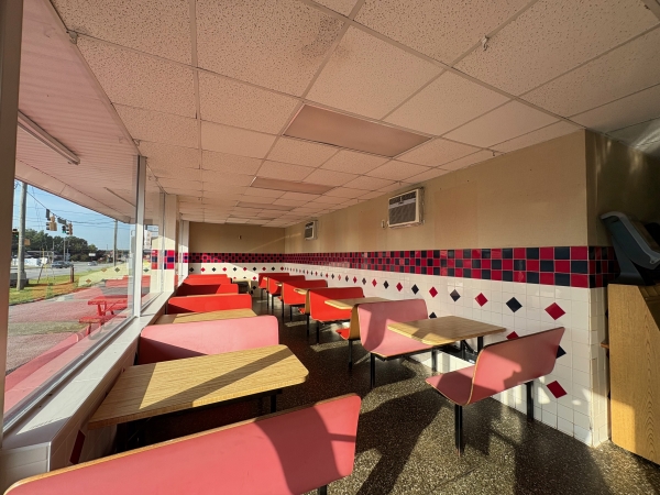 Listing Image #7 - Retail for sale at 3855 Pio Nono Ave, Macon GA 31206