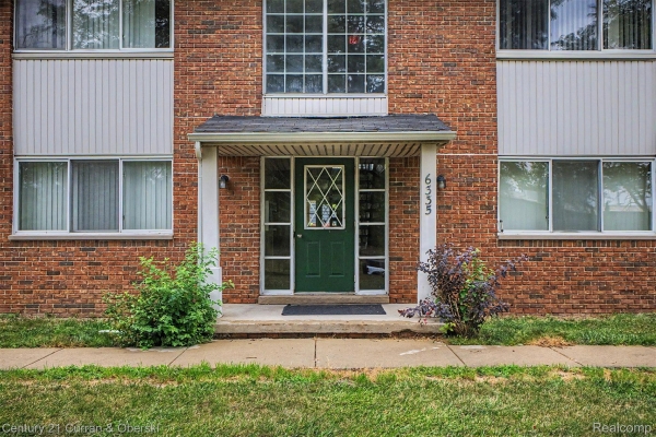 Listing Image #2 - Others for sale at 6335 Pelham Road, Allen Park MI 48101