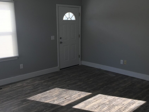 Listing Image #3 - Multi-family for sale at 1917-2011 Sweetbriar Ln, springfield OH 45505