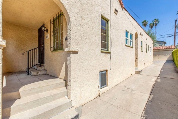Listing Image #3 - Office for sale at 4909 York, Los Angeles CA 90042 Listing Image #3 - Office for sale at 4909 York, Los Angeles CA 90042