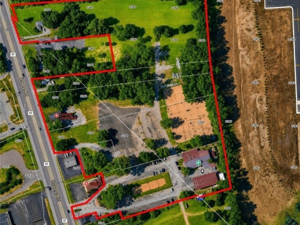Listing Image #1 - Retail for sale at 7240 Oswego Road, Liverpool NY 13090