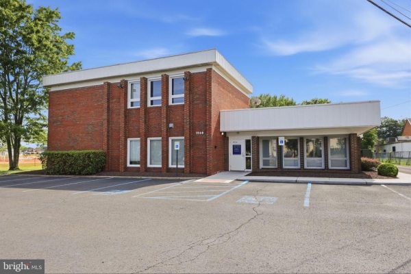 Listing Image #2 - Office for sale at 1568 Woodbourne Road , 1, Levittown PA 19057