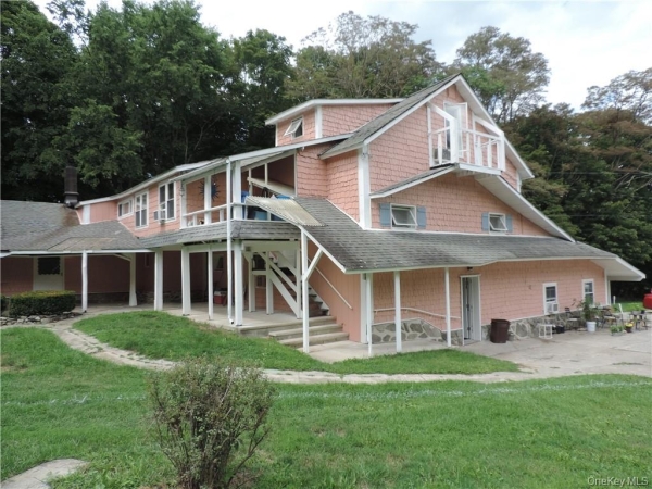 Listing Image #2 - Multi-family for sale at 958-964 Hollow Rd, Clinton Corners NY 12514 Listing Image #2 - Multi-family for sale at 958-964 Hollow Rd, Clinton Corners NY 12514