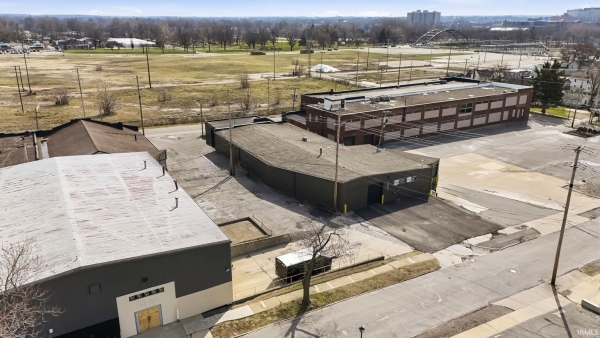 Listing Image #3 - Industrial for sale at 1650 Cass Street, Fort Wayne IN 46808