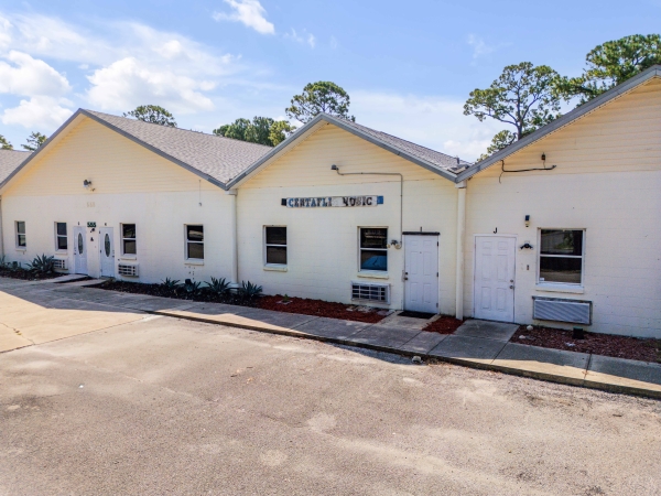 Listing Image #2 - Others for sale at 555 8th St. I, Holly Hill FL 32117 Listing Image #2 - Others for sale at 555 8th St. I, Holly Hill FL 32117