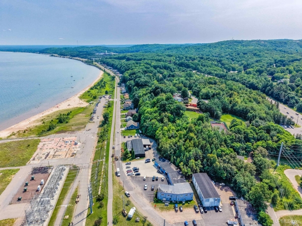 Listing Image #1 - Others for sale at 802 S Lake, Marquette MI 49855 Listing Image #1 - Others for sale at 802 S Lake, Marquette MI 49855
