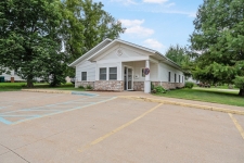 Listing Image #2 - Others for sale at 905 JACKSON ST, MACON MO 63552
