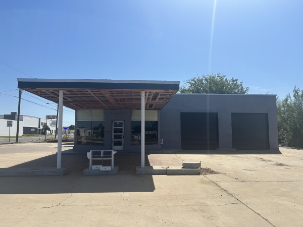 Listing Image #1 - Others for sale at 330 N Main Street, San Angelo TX 76903 Listing Image #1 - Others for sale at 330 N Main Street, San Angelo TX 76903