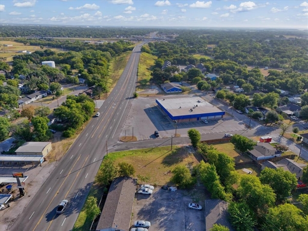 Listing Image #3 - Others for sale at 3617 Bellmead Drive, Bellmead TX 76705