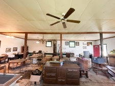 Listing Image #2 - Retail for sale at 101 Luyster St, Koshkonong MO 65692