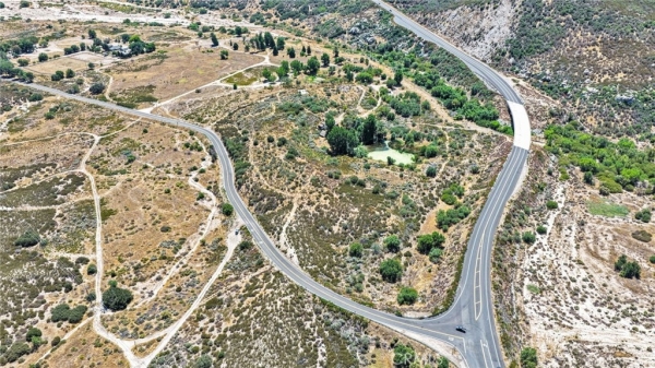 Listing Image #3 - Land for sale at 14777 State Highway 173, Hesperia CA 92345 Listing Image #3 - Land for sale at 14777 State Highway 173, Hesperia CA 92345