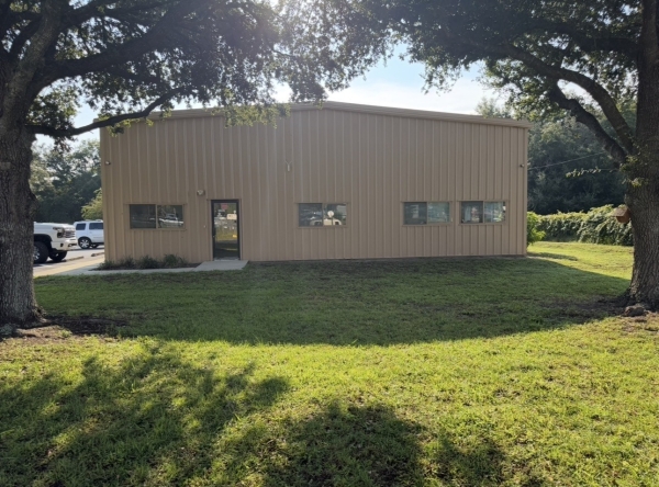 Listing Image #1 - Others for sale at 483 NW 68th Avenue, Ocala FL 34482 Listing Image #1 - Others for sale at 483 NW 68th Avenue, Ocala FL 34482