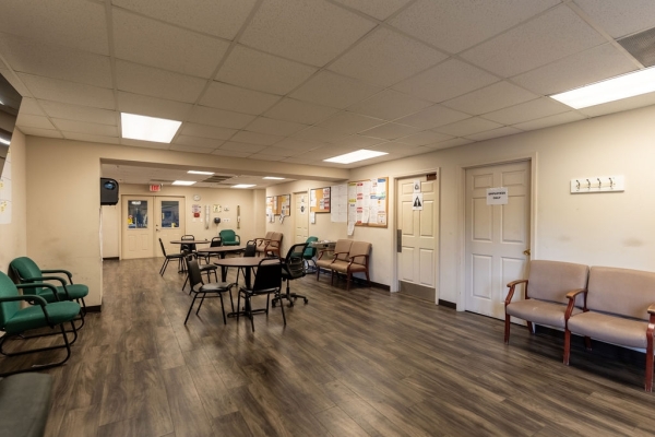 Listing Image #3 - Industrial for sale at 98-B Green Street, Warner Robins GA 31093 Listing Image #3 - Industrial for sale at 98-B Green Street, Warner Robins GA 31093