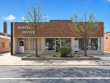 Retail for sale in Chicago, IL